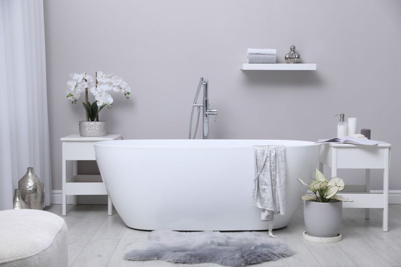 Minimalist Freestanding Tub